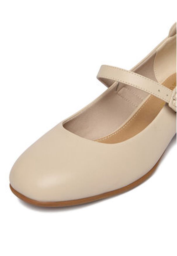 Go Soft Czółenka CEO-DBDS40913-1 Beżowy. Kolor: beżowy. Materiał: skóra