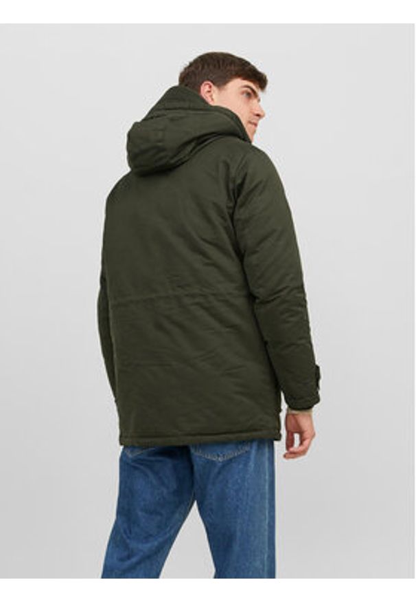 Jack & Jones - Jack&Jones Kurtka zimowa 12235869 Zielony Regular Fit. Kolor: zielony. Materiał: syntetyk. Sezon: zima