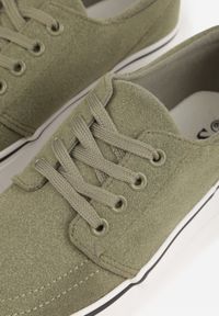 Born2be - Zielone Klasyczne Tenisówki z Ozdobnym Paskiem przy Podeszwie Ranora. Zapięcie: pasek. Kolor: zielony. Materiał: jeans, dresówka. Szerokość cholewki: normalna. Wzór: gładki. Styl: klasyczny #5