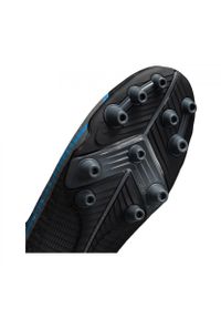 Buty Nike Superfly 8 Pro Ag M CV1130-004 czarne czarne. Kolor: czarny. Materiał: materiał. Szerokość cholewki: normalna. Sezon: jesień. Sport: piłka nożna