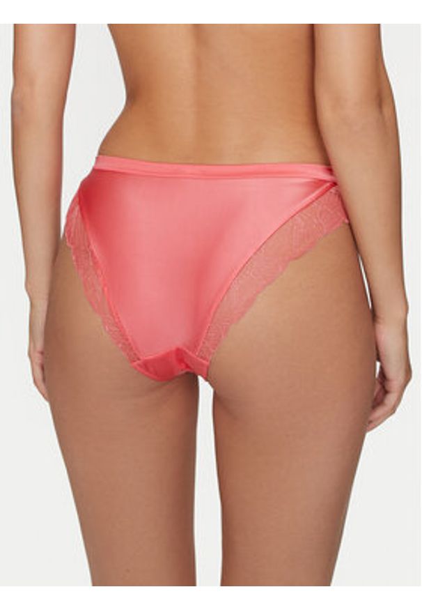 Chantelle Figi klasyczne Tattoo Love C22DA0 Różowy. Kolor: różowy. Materiał: syntetyk