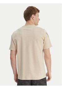 Adidas - adidas T-Shirt Z.N.E. KE4694 Beżowy Regular Fit. Kolor: beżowy. Materiał: bawełna #2