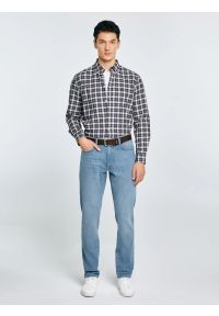 Big-Star - Koszula męska bawełniana w kratę czarna Gibbineros 906. Okazja: na co dzień. Kolor: czarny. Materiał: bawełna. Wzór: haft, kratka, gładki. Styl: klasyczny, casual #3