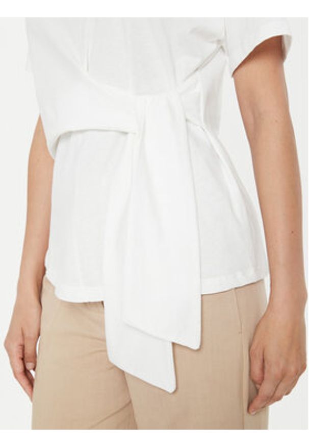 ViCOLO Bluzka UB0283 Biały Regular Fit. Kolor: biały. Materiał: bawełna