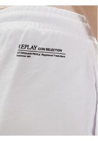 Replay Szorty sportowe W8047B.000.23650P Biały Regular Fit. Kolor: biały. Materiał: bawełna #8