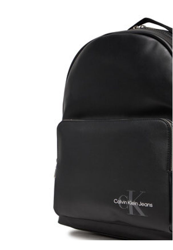 Calvin Klein Jeans Plecak Mono Logo Backpack 40 LV04G3042G Czarny. Kolor: czarny. Materiał: skóra