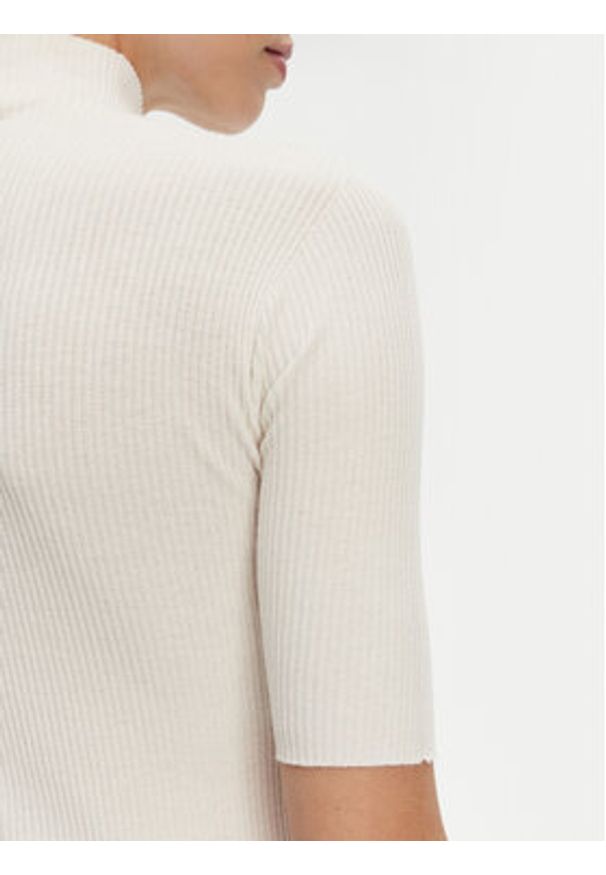 Kontatto Sweter 3M0530C Écru Regular Fit. Materiał: wiskoza