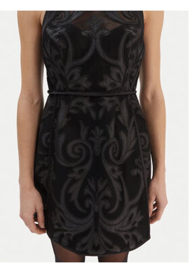 BARDOT - Bardot Sukienka koktajlowa Relia 60227DB Czarny Slim Fit. Kolor: czarny. Materiał: syntetyk. Styl: wizytowy