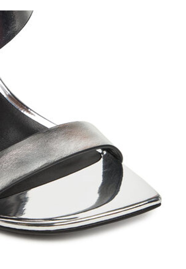 United Nude Sandały Zuma Sandal Hi 1092814116 Srebrny. Kolor: srebrny. Materiał: skóra