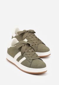 Renee - Zielone Sneakersy Ozdobione Paskami Dolirenna. Okazja: na co dzień. Zapięcie: pasek. Kolor: zielony. Materiał: jeans. Wzór: aplikacja #2