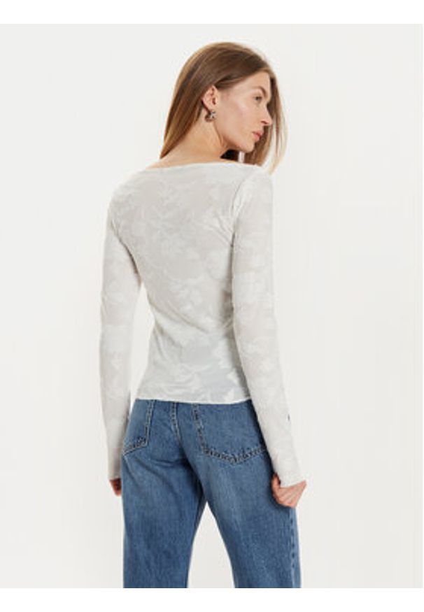 Gina Tricot Bluzka 89120 Biały Slim Fit. Kolor: biały. Materiał: syntetyk