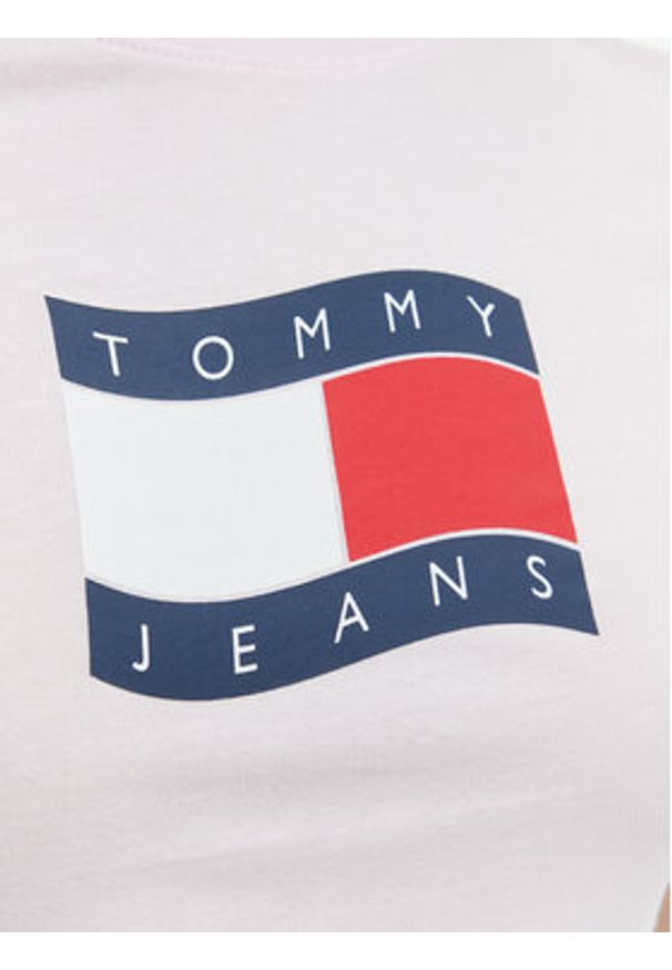 Tommy Jeans T-Shirt DW0DW22781 Różowy Regular Fit. Kolor: różowy. Materiał: bawełna