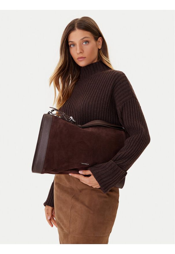 Coccinelle Torebka TL6 Coccinelleelinor E1 TL6 12 02 01 Brązowy. Kolor: brązowy. Materiał: skórzane, zamszowe