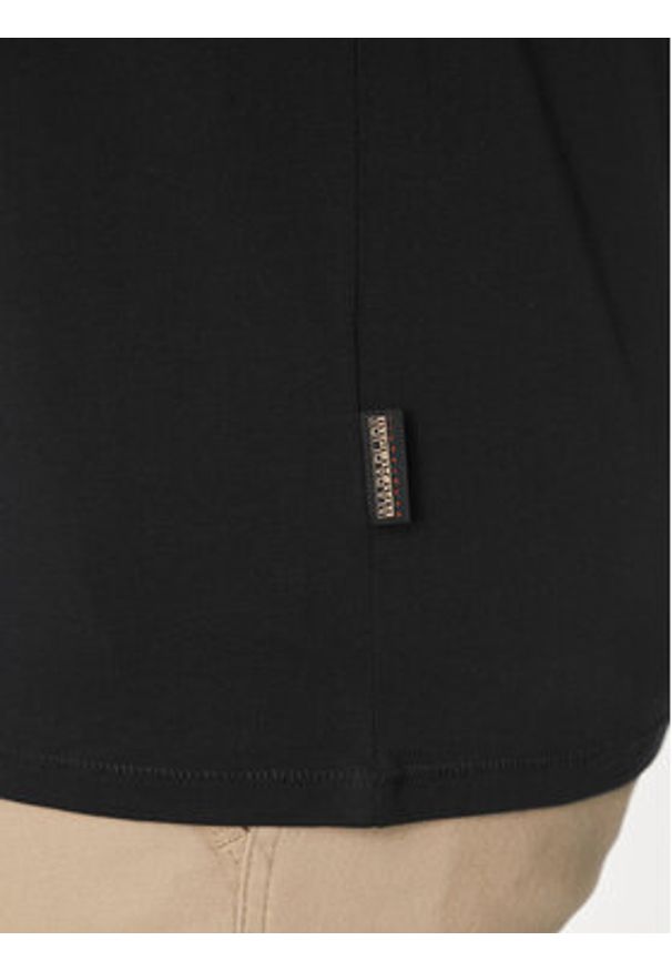 Napapijri T-Shirt S-Turin NP0A4HQG Czarny Regular Fit. Kolor: czarny. Materiał: bawełna