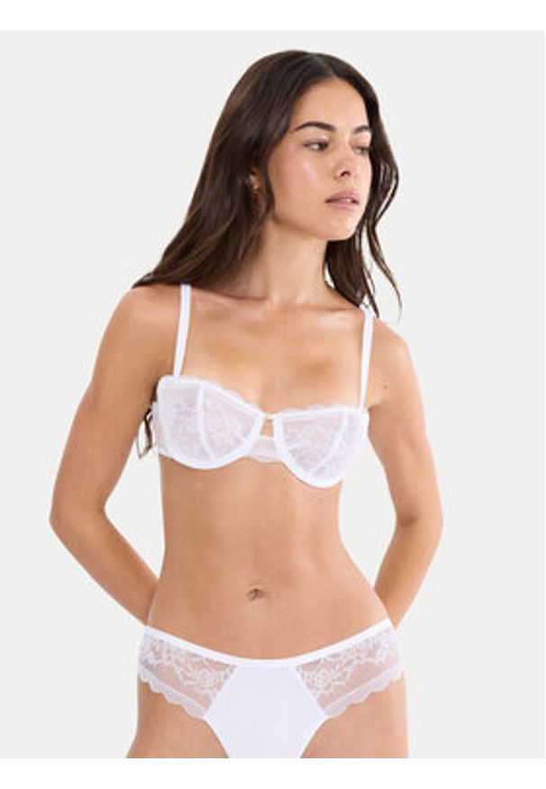 Triumph Biustonosz balkonetka Comfort Allure 10226412 Biały. Kolor: biały. Materiał: syntetyk