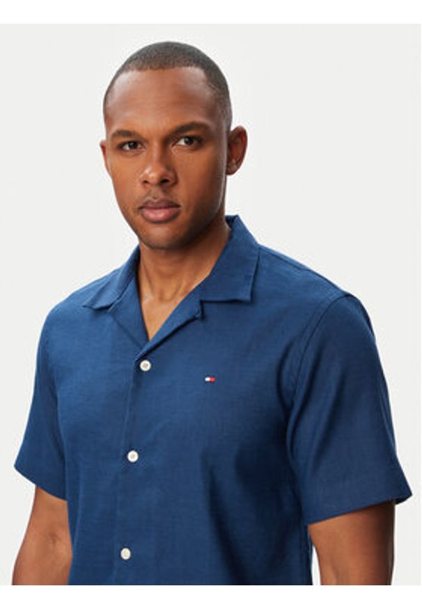 TOMMY HILFIGER - Tommy Hilfiger Koszula MW0MW43090 Niebieski Regular Fit. Kolor: niebieski. Materiał: len