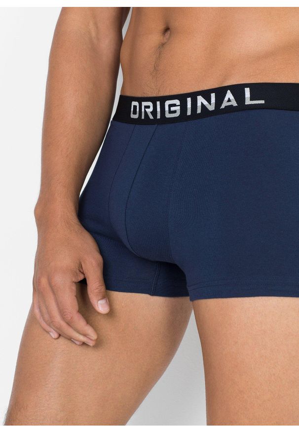 bonprix - Bokserki o dopasowanym kroju z bawełną (3 pary). Kolor: czerwony. Materiał: bawełna. Wzór: napisy