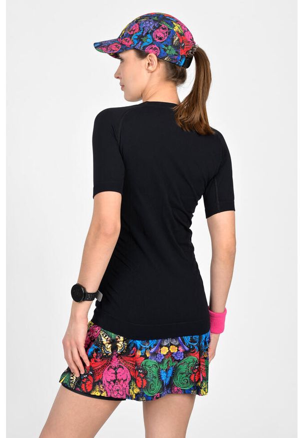 NESSI SPORTSWEAR - Oddychająca Koszulka Z Krótkim Rękawem Ultra. Kolor: czarny. Długość rękawa: krótki rękaw. Długość: krótkie. Sport: bieganie