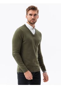 Ombre Clothing - Sweter męski z białym kołnierzykiem - oliwkowy V5 - Rozmiar: XXL. Typ kołnierza: kołnierzyk koszulowy, dekolt w serek. Kolor: oliwkowy. Materiał: nylon, materiał, bawełna. Styl: klasyczny