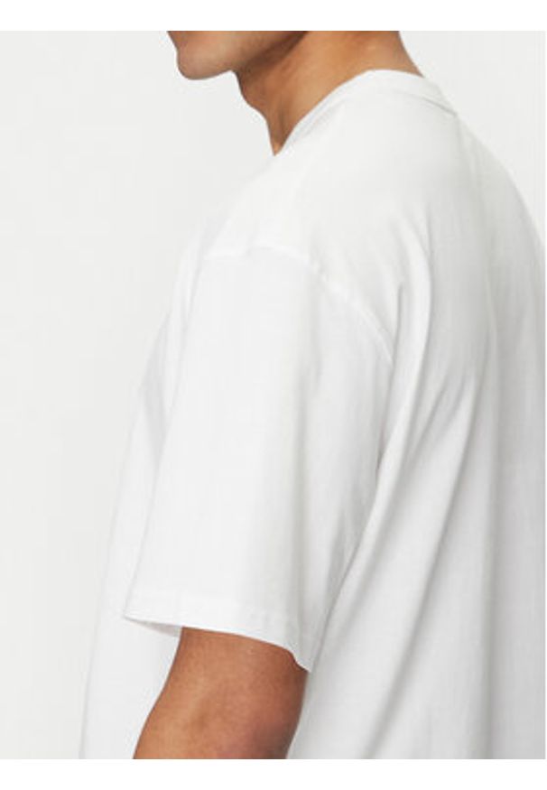 Jack & Jones T-Shirt Manchester 12275656 Biały Cropped Fit. Kolor: biały. Materiał: bawełna