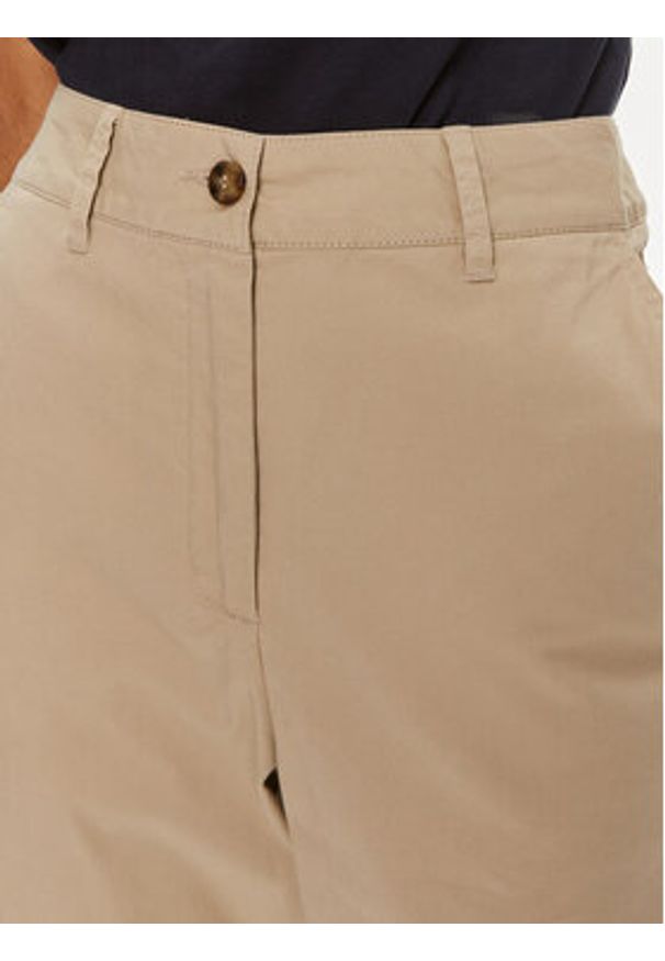 GANT - Gant Chinosy 4150261 Beżowy Slim Fit. Kolor: beżowy. Materiał: bawełna