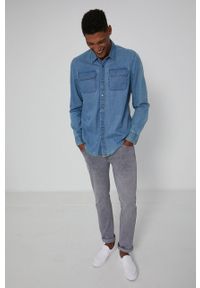 medicine - Medicine - Koszula jeansowa Back To The City. Typ kołnierza: kołnierzyk klasyczny. Kolor: niebieski. Materiał: jeans. Długość rękawa: długi rękaw. Długość: długie. Wzór: gładki. Styl: klasyczny #4