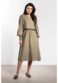 Infinite You - Elegancka sukienka rozkloszowana z długim rękawem zielona. Kolor: brązowy, zielony. Długość rękawa: długi rękaw. Styl: elegancki #4