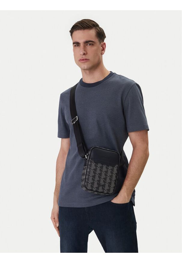 Lacoste Saszetka NH4410LX Czarny. Kolor: czarny. Materiał: skóra