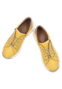 Żółte Sneakersy Wasak Modne Obuwie Damskie. Okazja: na co dzień. Zapięcie: sznurówki. Kolor: żółty. Materiał: skóra. Wzór: grochy #5