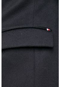TOMMY HILFIGER - Tommy Hilfiger Płaszcz wełniany kolor czarny przejściowy. Okazja: na co dzień. Kolor: czarny. Materiał: wełna. Styl: casual, klasyczny #4