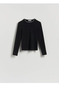 Reserved - Bluzka z kontrastową lamówką - czarny. Kolor: czarny. Materiał: wiskoza, dzianina