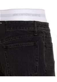 ALEXANDER WANG - Czarne spodenki jeansowe z logowaniem. Stan: podwyższony. Kolor: czarny. Materiał: jeans