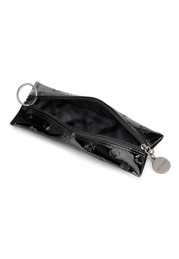 Wittchen - Etui na klucze ze skóry lakierowanej z monogramem. Kolor: czarny. Materiał: skóra, lakier. Wzór: aplikacja