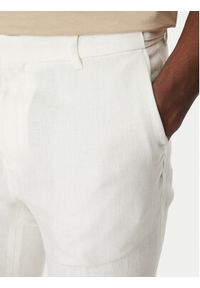 BOSS Spodnie materiałowe C-Genius 50540518 Biały Slim Fit. Kolor: biały. Materiał: len