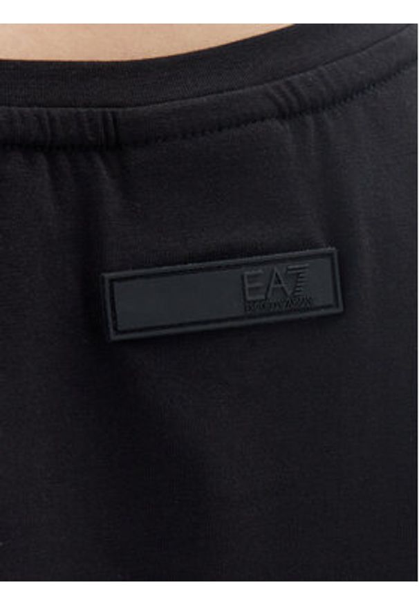 EA7 Emporio Armani T-Shirt 7W000492 AF10373 UC001 Czarny Regular Fit. Kolor: czarny. Materiał: bawełna