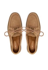TOMMY HILFIGER - Tommy Hilfiger Mokasyny Light Suede Boat Shoe FW0FW09337 Brązowy. Kolor: brązowy. Materiał: zamsz, skóra #4