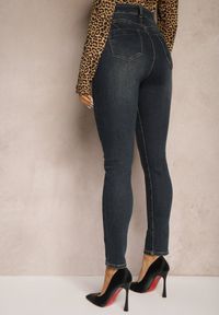 Renee - Granatowe Basicowe Jeansy Skinny Fit Regualr Waist Tiarena. Kolor: niebieski #3