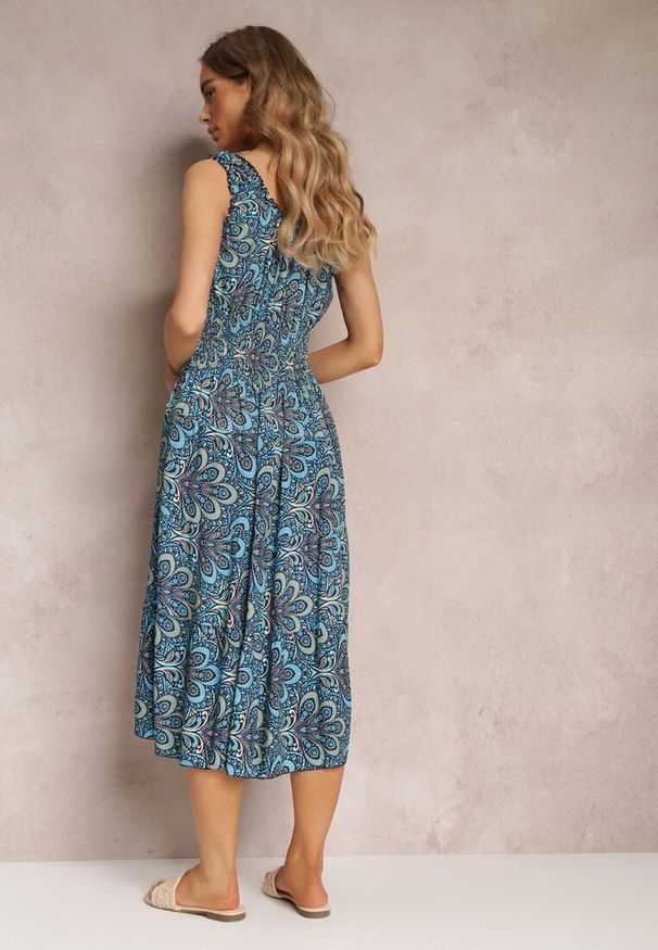 Renee - Niebieska Kwiecista Sukienka Midi z Cienkimi Gumkami w Talii i Falbankami Jallia. Typ kołnierza: kołnierz z falbankami. Kolor: niebieski. Długość rękawa: na ramiączkach. Długość: midi