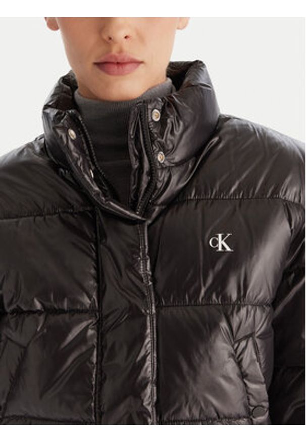 Calvin Klein Jeans Kurtka zimowa LV047D504G Czarny Regular Fit. Kolor: czarny. Materiał: syntetyk. Sezon: zima