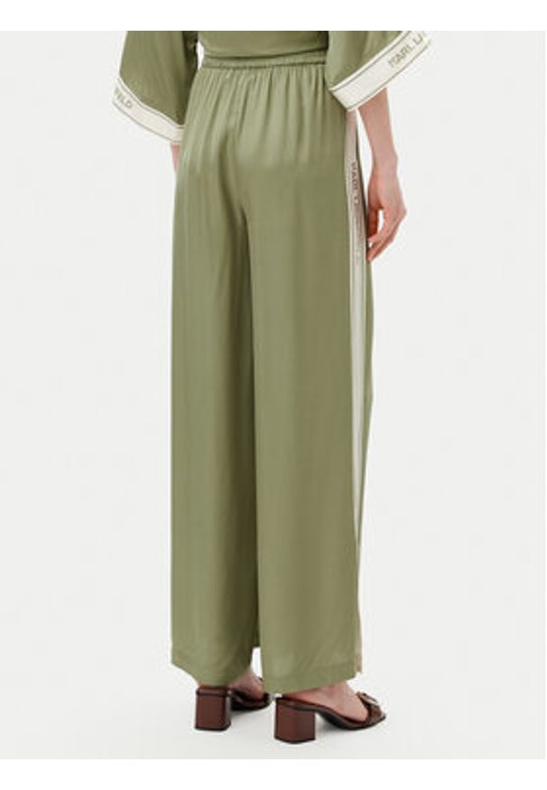 Karl Lagerfeld - KARL LAGERFELD Spodnie materiałowe A2W10118 Zielony Relaxed Fit. Kolor: zielony. Materiał: wiskoza