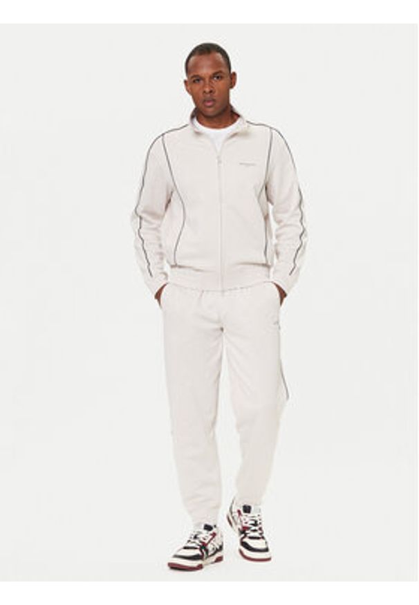 Armani Exchange Bluza XM001357 AF16278 U1013 Écru Regular Fit. Materiał: bawełna, syntetyk
