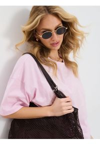 Sinsay - Bawełniana koszulka z perełkowym napisem - różowy. Kolor: różowy. Materiał: bawełna. Wzór: napisy #1