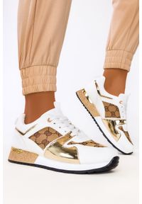 Casu - Białe sneakersy na platformie buty sportowe sznurowane casu 8211-2. Kolor: wielokolorowy, złoty, biały. Obcas: na platformie