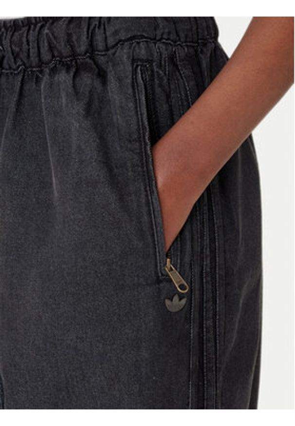 Adidas - adidas Jeansy KD3919 Czarny Wide Leg. Kolor: czarny
