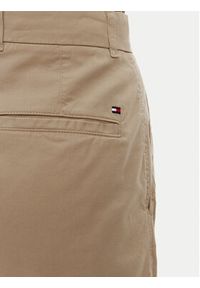 TOMMY HILFIGER - Tommy Hilfiger Szorty materiałowe WW0WW42457 Beżowy Regular Fit. Kolor: beżowy. Materiał: bawełna, lyocell #5