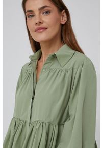 Answear Lab Sukienka kolor zielony mini oversize. Kolor: turkusowy. Materiał: tkanina. Typ sukienki: oversize. Styl: wakacyjny. Długość: mini #5