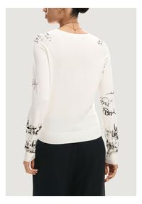 Desigual Sweter JERS_MARQUETTE Beżowy Casual Fit. Okazja: na co dzień. Kolor: beżowy. Styl: casual #4
