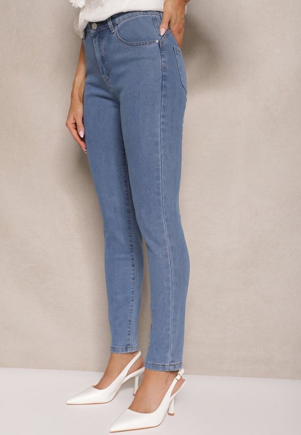 Renee - Niebieskie Jeansy High Waist Regular z Bawełną Elisira. Stan: podwyższony. Kolor: niebieski. Długość: do kostek. Wzór: gładki