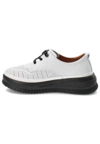Białe Półbuty Artiker Modne Obuwie Damskie. Kolor: biały. Materiał: materiał. Styl: sportowy, elegancki #3
