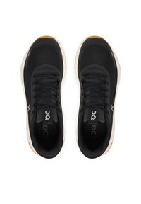 On Sneakersy Cloudnova Form 2 3ME30151430 Czarny. Kolor: czarny. Materiał: materiał #2